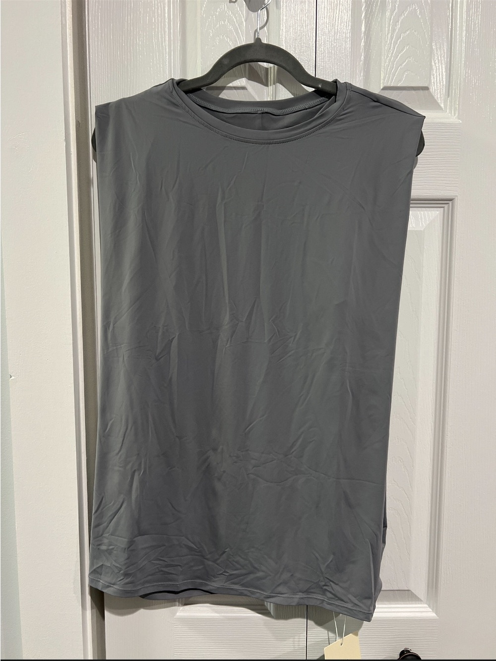 HALARA Gray Performance Muscle Tank